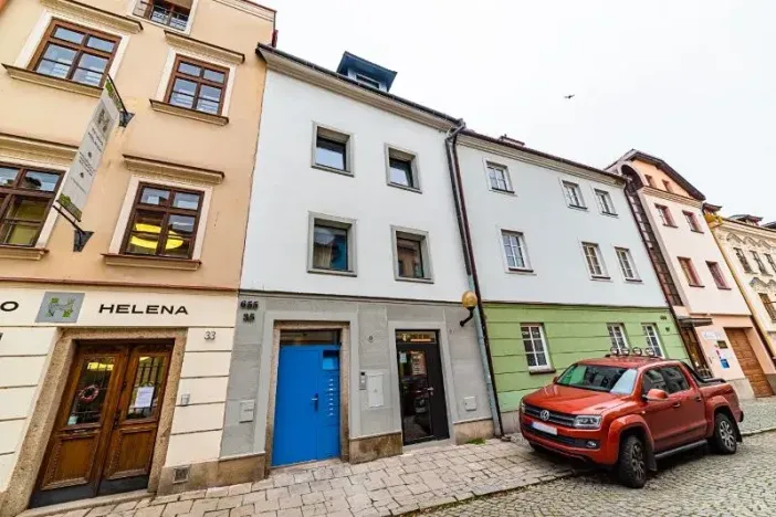 Pronájem obchodního prostoru, Jihlava, Čajkovského, 90 m2