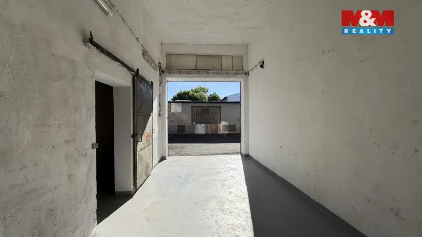 Pronájem skladu, Louny, Říční, 33 m2