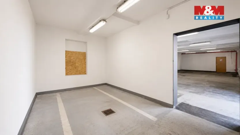 Pronájem skladu, Louny, Říční, 107 m2