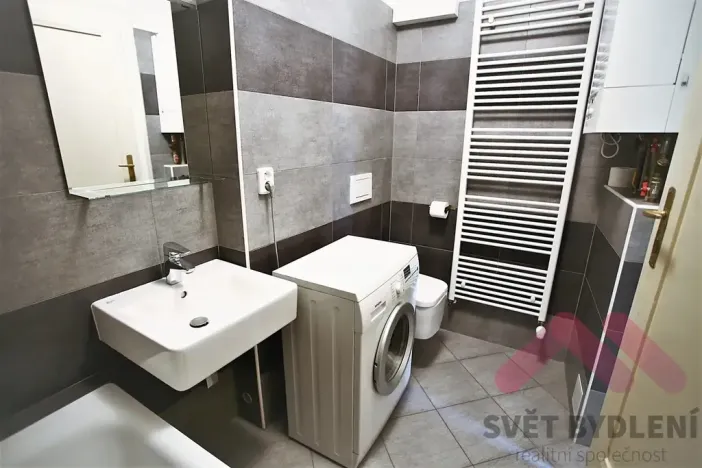 Pronájem bytu 2+kk, Praha - Vinohrady, Radhošťská, 45 m2