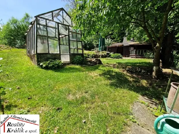 Prodej chaty, Miskovice, 25 m2