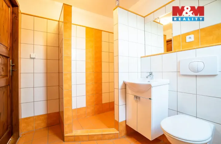 Prodej chalupy, Keblice, 290 m2