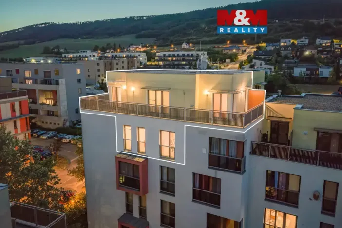 Prodej bytu 4+kk, Beroun - Beroun-Město, Nad Paloučkem, 102 m2
