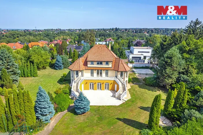 Pronájem rodinného domu, Říčany - Radošovice, Mozartova, 395 m2