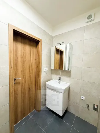 Pronájem bytu 2+kk, Plzeň, Pod Švabinami, 60 m2