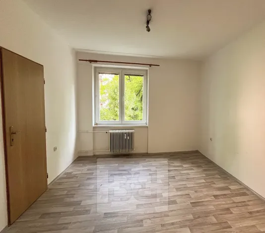 Pronájem bytu 2+1, Plzeň, Blatenská, 60 m2