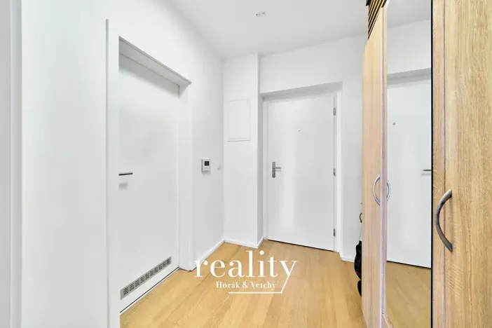 Pronájem bytu 2+kk, Brno, Mlýnská, 60 m2