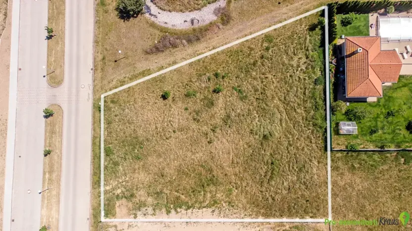 Prodej pozemku pro bydlení, Trnová, 1707 m2