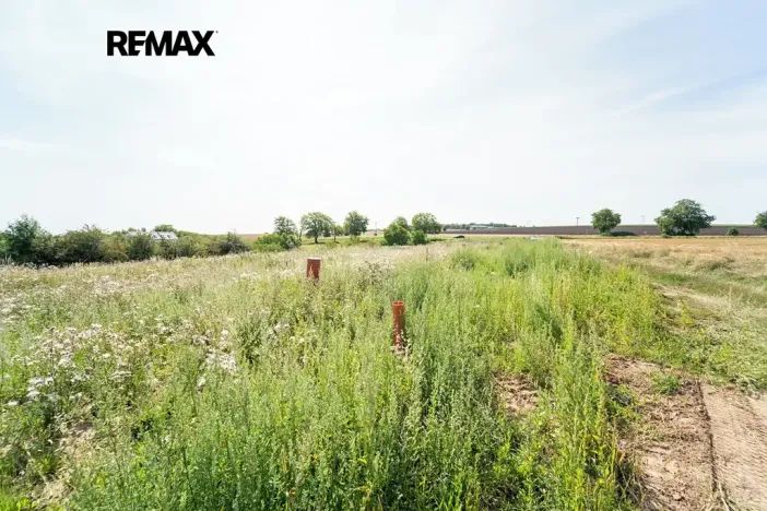 Prodej pozemku pro bydlení, Radim, 1052 m2