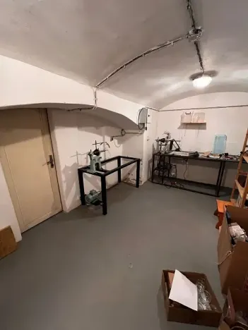Pronájem výrobních prostor, Praha - Nusle, Oldřichova, 16 m2