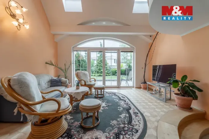 Prodej rodinného domu, Šestajovice, Potoční, 297 m2