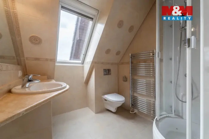 Prodej rodinného domu, Šestajovice, Potoční, 297 m2