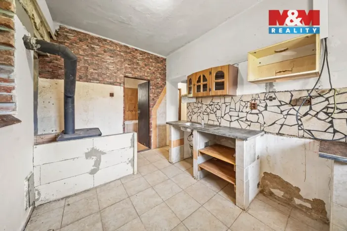 Prodej zemědělské usedlosti, Běchary - Běchárky, 141 m2