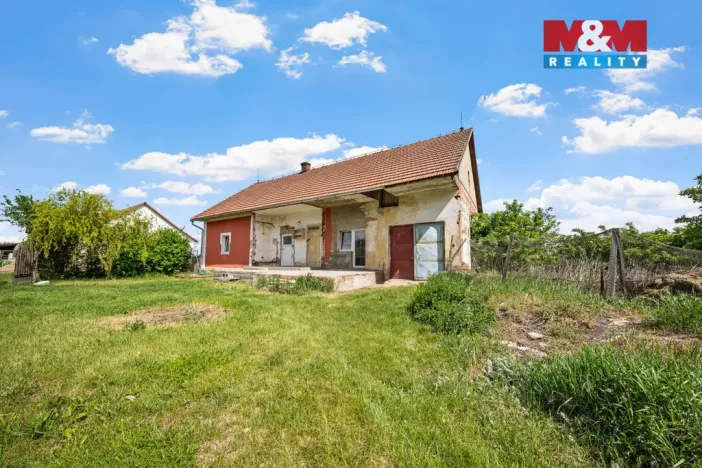 Prodej zemědělské usedlosti, Běchary - Běchárky, 141 m2