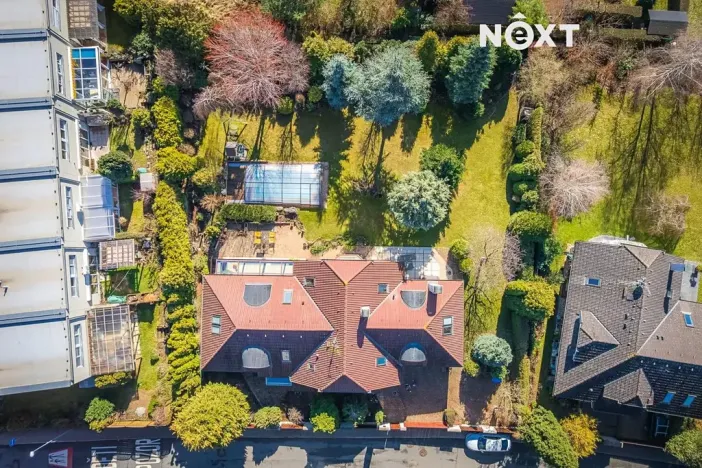 Prodej vícegeneračního domu, Praha - Uhříněves, Merkurova, 420 m2