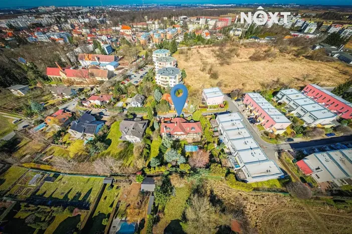 Prodej vícegeneračního domu, Praha - Uhříněves, Merkurova, 420 m2