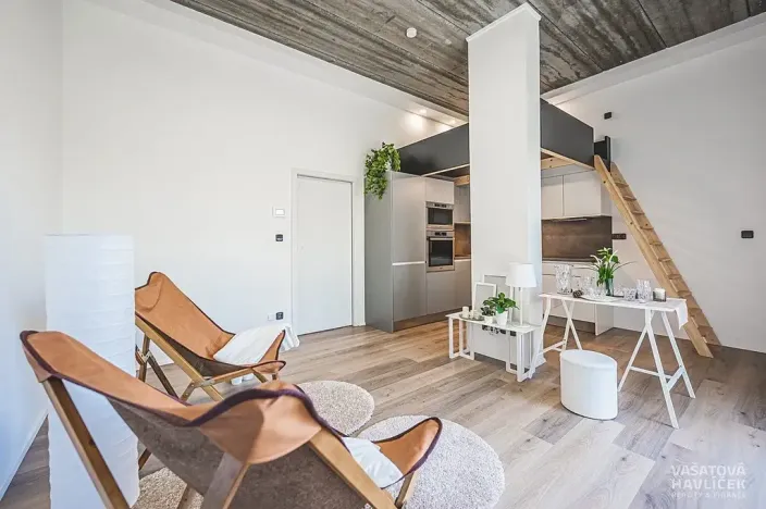 Prodej bytu 1+kk, Hradec Králové, 44 m2