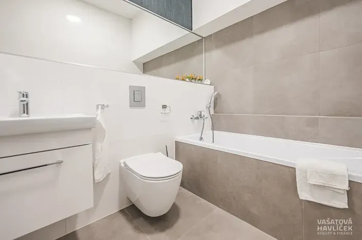 Prodej bytu 1+kk, Hradec Králové, 44 m2