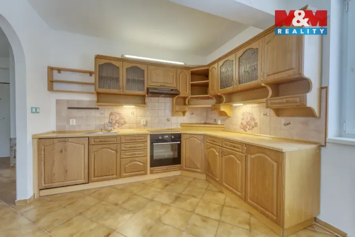 Prodej bytu 3+1, Město Touškov, Partyzánská, 81 m2