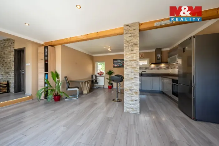 Prodej rodinného domu, Janov nad Nisou - Loučná nad Nisou, 340 m2
