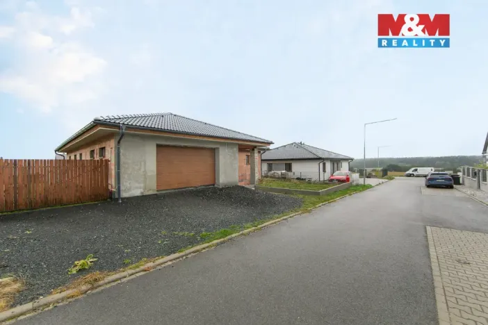 Prodej rodinného domu, Luženičky - Luženice, 124 m2