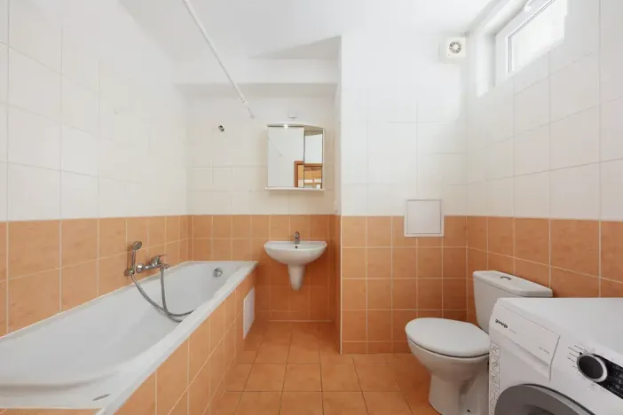 Pronájem bytu 1+kk, Praha - Michle, Jemnická, 45 m2