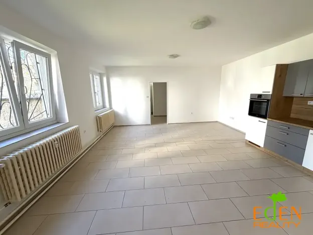 Pronájem bytu 3+kk, Plzeň, Úslavská, 75 m2