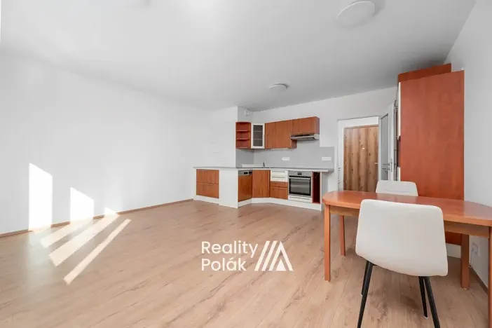Pronájem bytu 1+kk, Liberec, Tovární, 37 m2