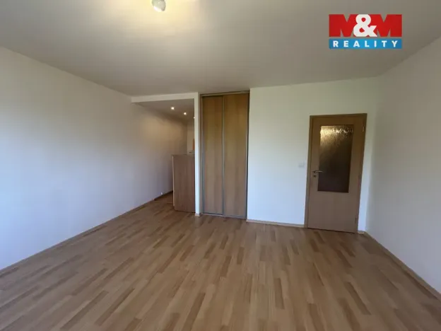 Pronájem bytu 1+kk, Ústí nad Labem, Vinařská, 31 m2