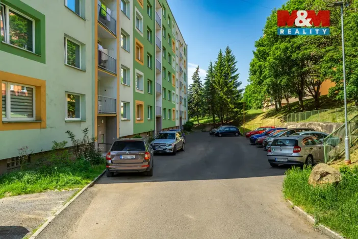 Prodej bytu 2+1, Jílové, Oblouková, 58 m2