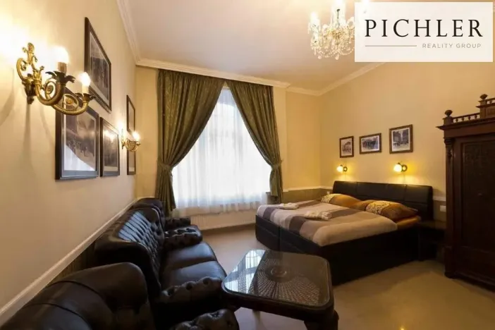 Prodej činžovního domu, Karlovy Vary, K. Čapka, 525 m2