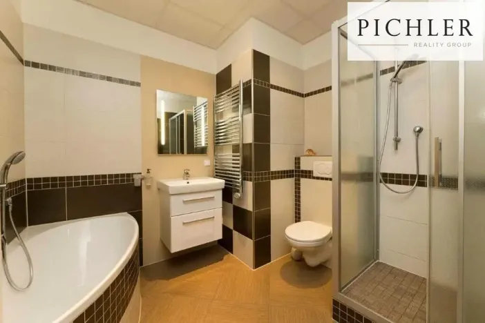 Prodej činžovního domu, Karlovy Vary, K. Čapka, 525 m2