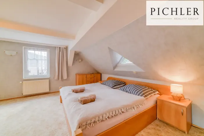 Prodej rodinného domu, Stříbrná, 341 m2