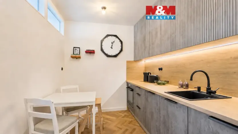 Pronájem bytu 2+kk, Praha - Hlubočepy, Machatého, 46 m2