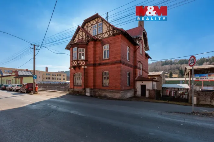 Prodej komerční nemovitosti, Kraslice, B. Smetany, 710 m2