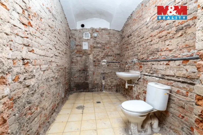 Prodej rodinného domu, Polná, Komenského, 200 m2