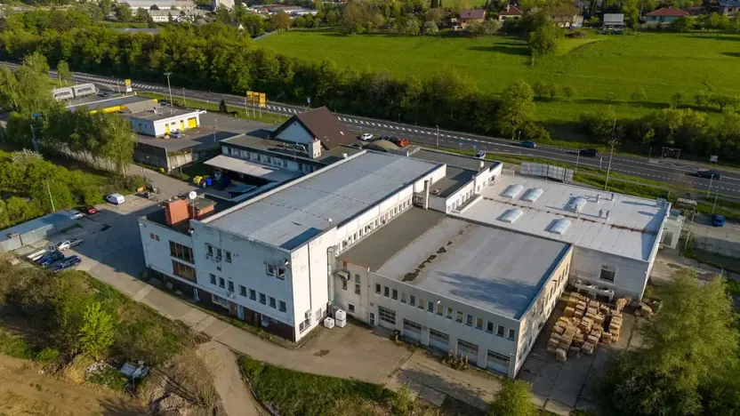 Pronájem skladu, Zádveřice-Raková, 1200 m2