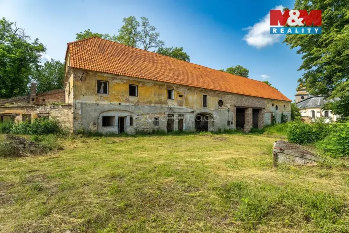 Prodej komerčního pozemku, Zvoleněves, 18500 m2