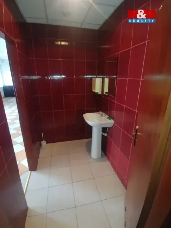 Pronájem restaurace, Ostrava - Moravská Ostrava, Poděbradova, 125 m2
