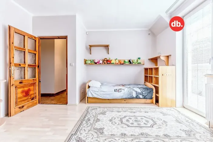 Prodej rodinného domu, Karlovy Vary, Krokova, 280 m2