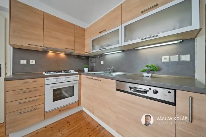 Prodej rodinného domu, Tetín, 130 m2