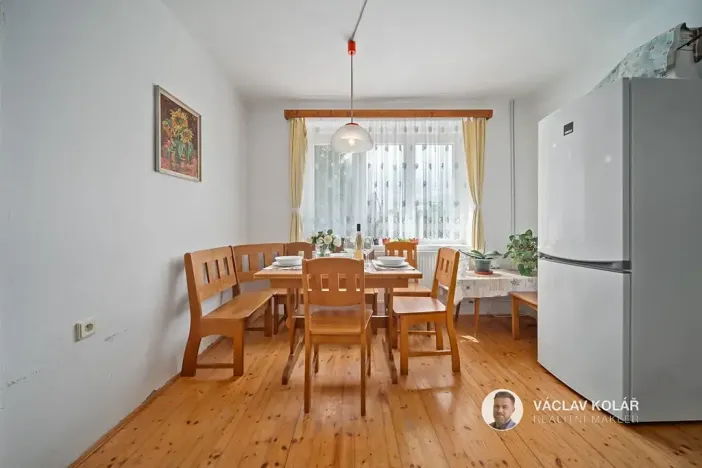 Prodej rodinného domu, Tetín, 130 m2