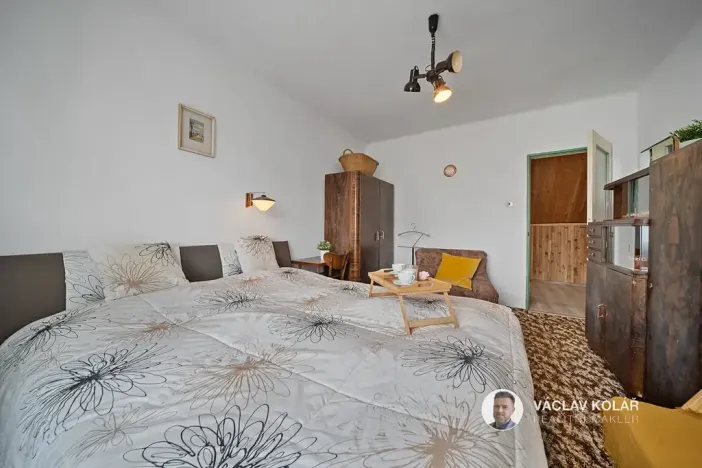 Prodej rodinného domu, Tetín, 130 m2