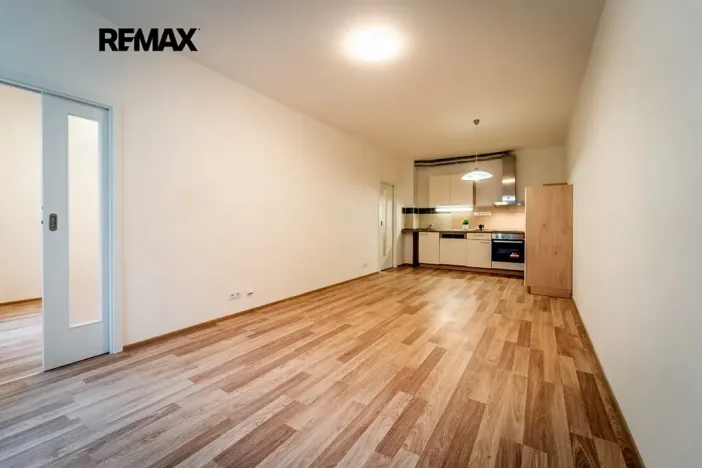 Pronájem bytu 2+kk, Brno, Přadlácká, 44 m2