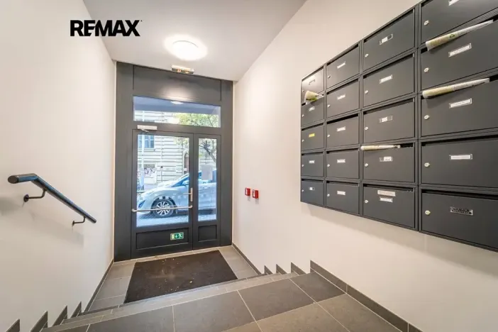 Pronájem bytu 2+kk, Brno, Přadlácká, 44 m2