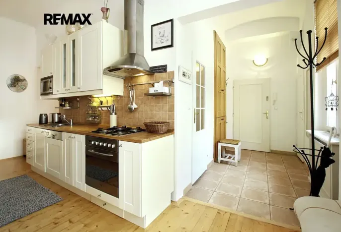Pronájem bytu 2+1, Praha - Vinohrady, Voroněžská, 70 m2