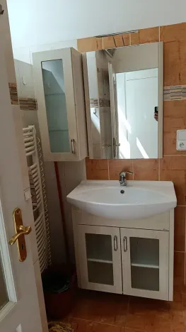 Pronájem bytu 3+1, Praha - Vinohrady, Budečská, 75 m2
