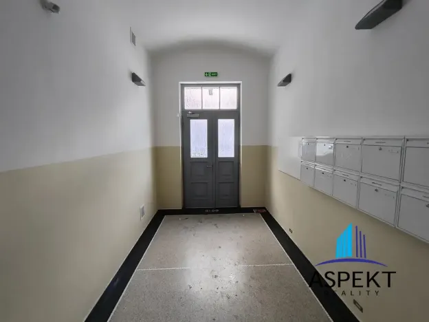 Pronájem bytu 2+1, Praha - Žižkov, Hartigova, 71 m2