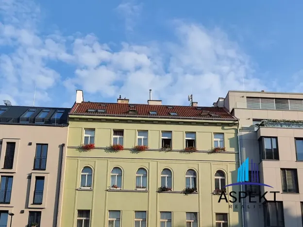 Pronájem bytu 2+1, Praha - Žižkov, Hartigova, 71 m2