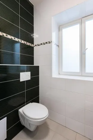 Pronájem bytu 1+kk, Praha - Malá Strana, Říční, 29 m2